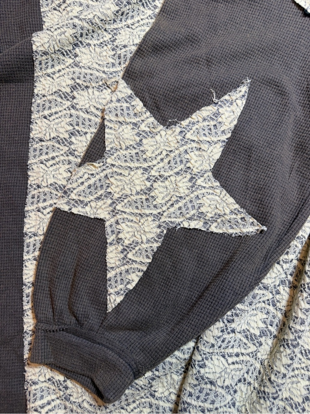 NWOT POL S Gray Mixed Media Long Sleeve Top | Lace Star Appliqué | Boho - Picture 7 of 11